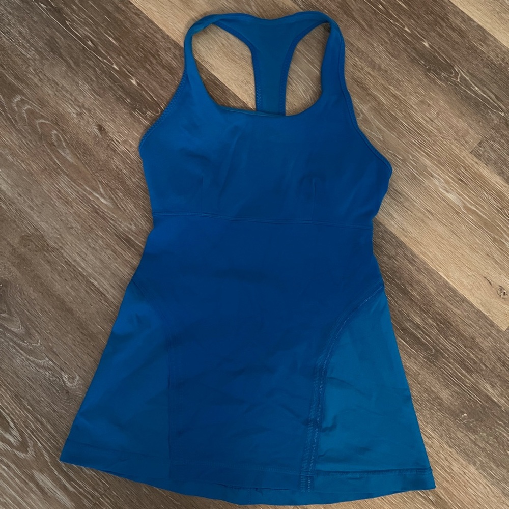 Lululemon bright blue fitted racer back tank with built in bra